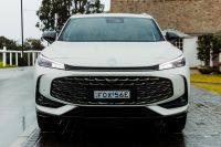 2025 MG HS Super Hybrid: Long-range PHEV priced from $52,990 drive-away